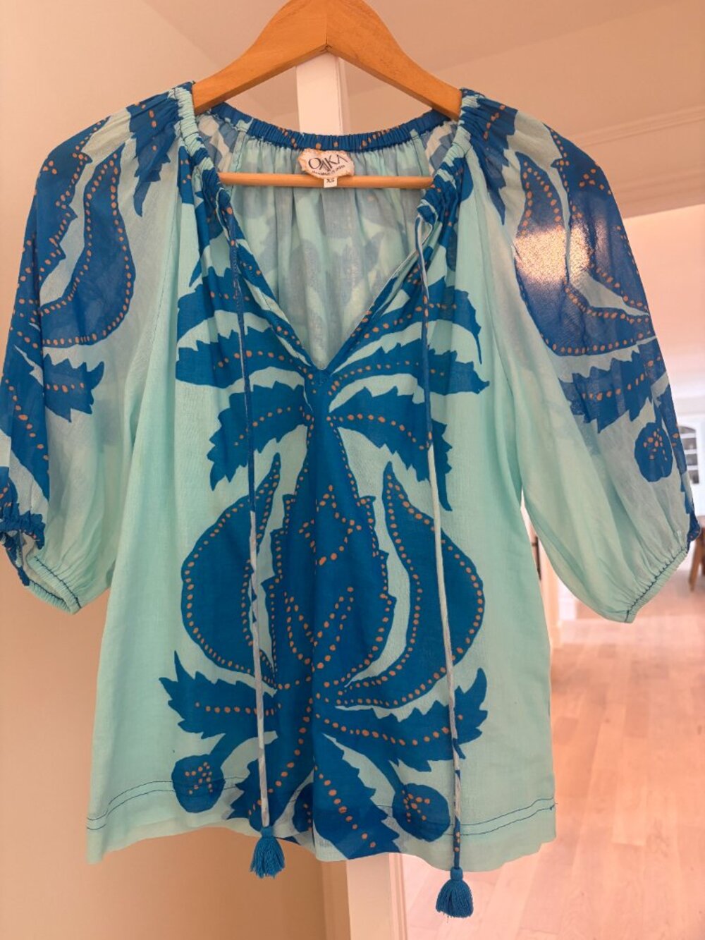 Omika - Isla Tie Neck Blouse